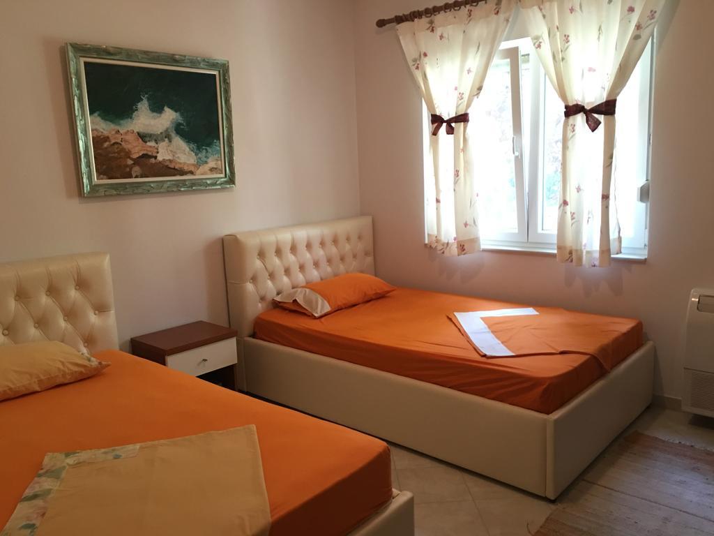 Eurocoli Rezidence Apartment Golem (Tirana)